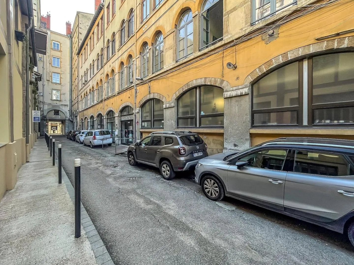 Le Chalet Climatise Du 6Eme Lyon Daire